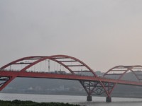 遠觀關渡大橋<br/> 攝影：kavin