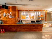 販售區<br/> 攝影：新百祿燕窩觀光工廠 提供