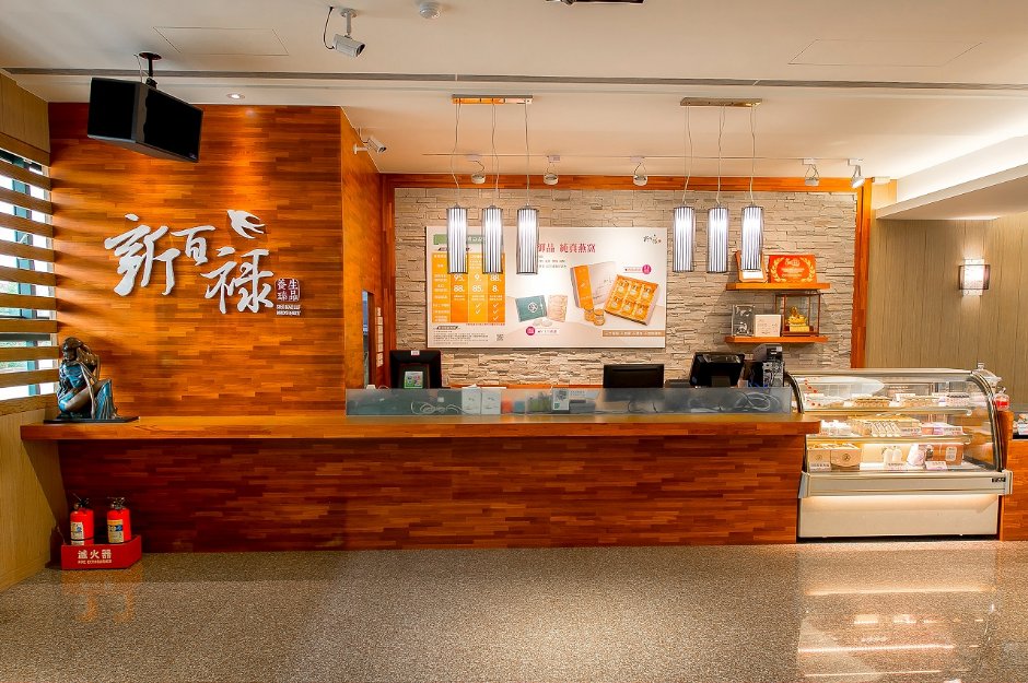 販售區 攝影：新百祿燕窩觀光工廠 提供