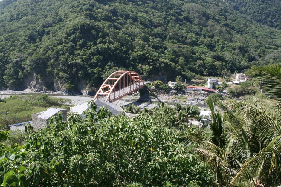 歷坵村眺望金崙溫泉 攝影：老山羊部落格