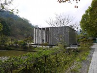 紙教堂<br/> 攝影：旅遊王攝影組