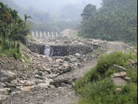 華山11步道步道上的攔沙壩-<br/> 攝影：雲林縣政府