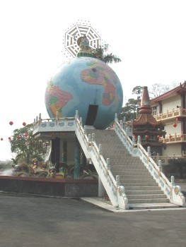 地球儀 攝影：張弘穎