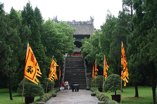 大禹陵的禹廟 攝影：馮順