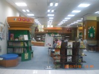 館內一覽，以豐富色彩呈現活潑樣貌<br/> 攝影：新北市立圖書館