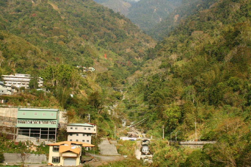 東埔村觀彩虹吊橋 攝影：老山羊部落格