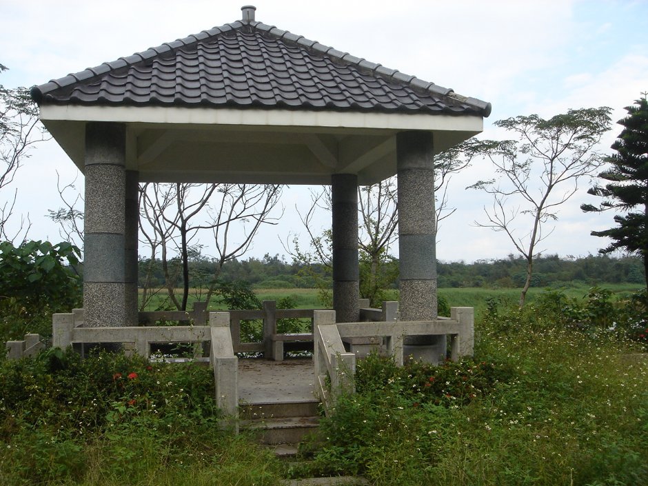 涼亭 攝影：余燕鳳