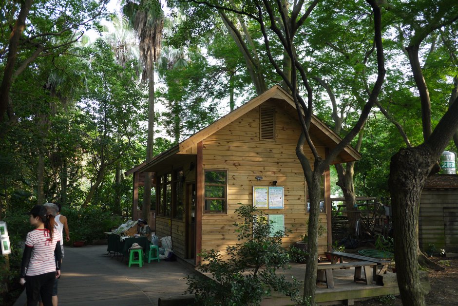 鳥松濕地公園教育小屋 攝影：三井