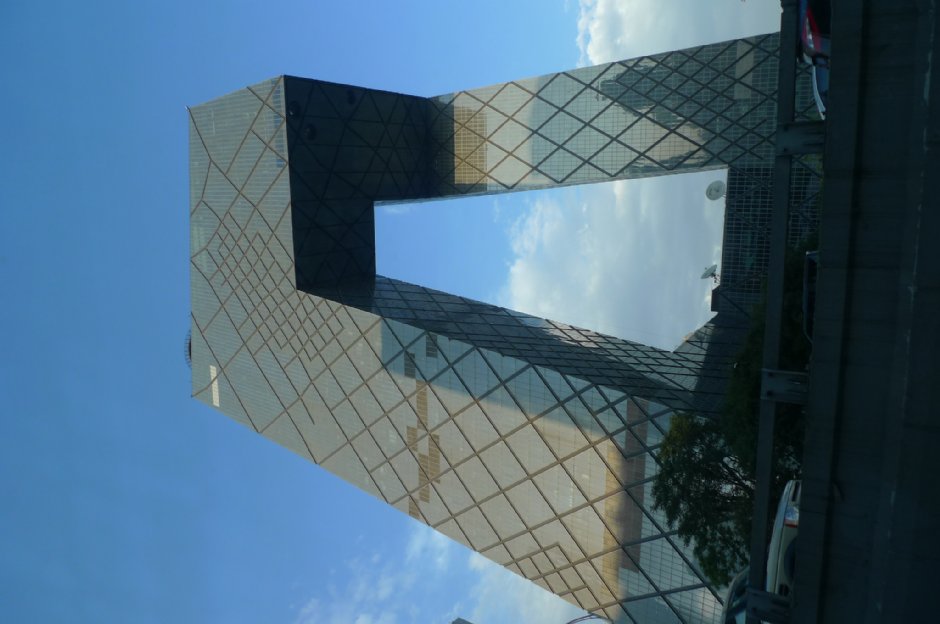 央視大樓 攝影：Eva隨手拍
