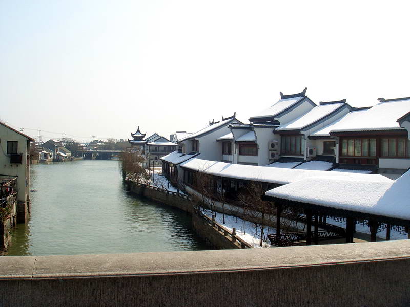 雪景和河景 攝影：余佳樺