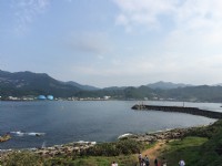 站在深澳岬角看漁港<br/> 攝影：May