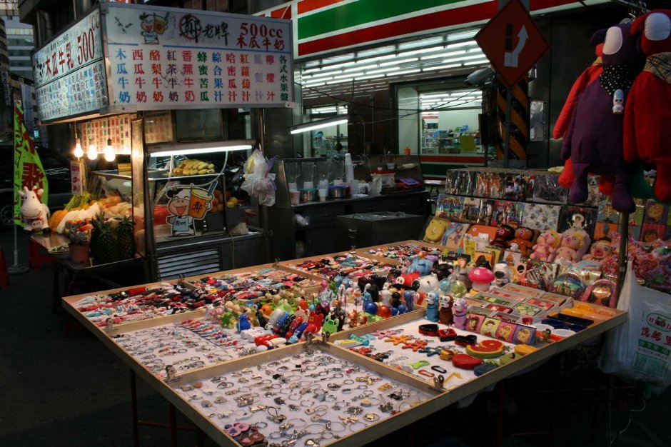 飾品攤 攝影：老山羊部落格