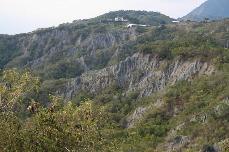眺望利吉月世界 攝影：老山羊部落格