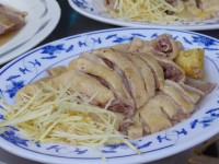 老街上著名的金山鴨肉<br/> 攝影：Eva隨手拍