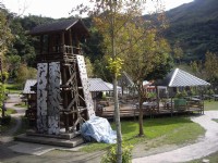 親水公園的湯屋設施<br/> 攝影：老山羊部落格