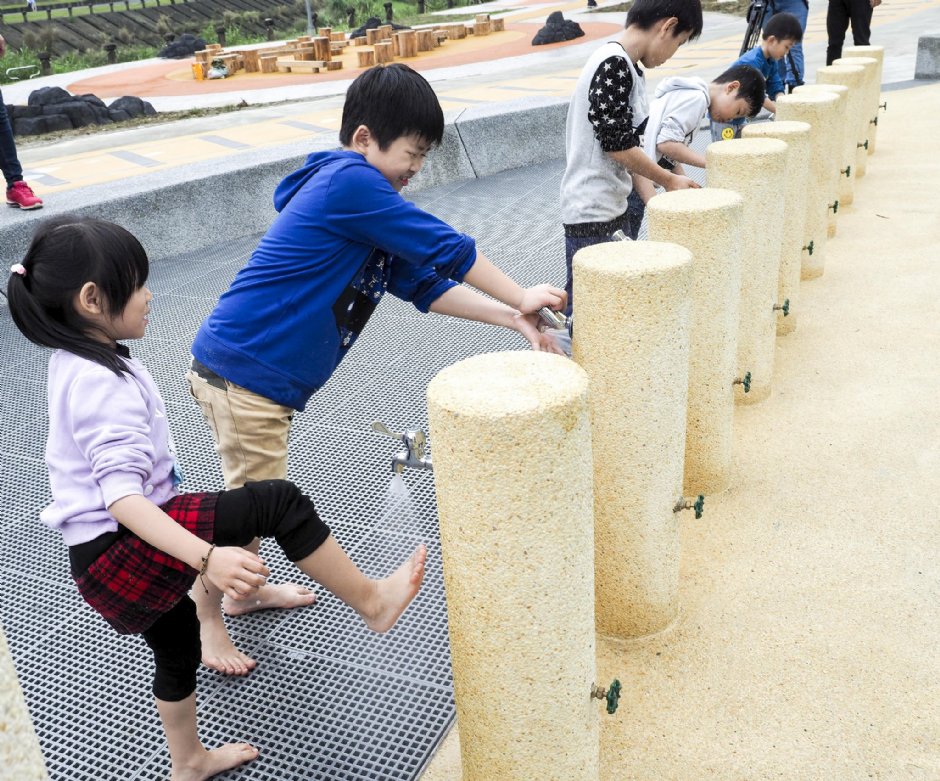貼心提供沖洗區 攝影：臺北市政府工務局水利工程處 提供