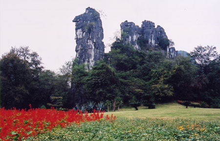 駱駝峰 攝影：台灣中國旅行社