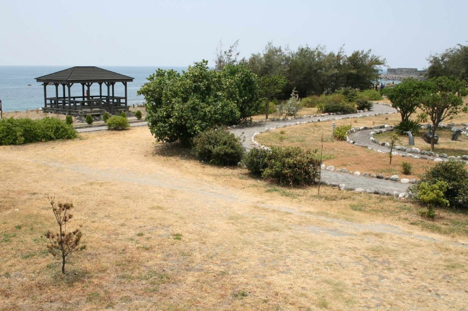 海濱涼亭 攝影：老山羊部落格