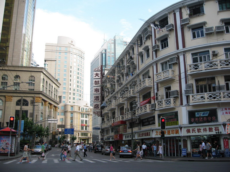 不同風格的建築 攝影：游雅雰