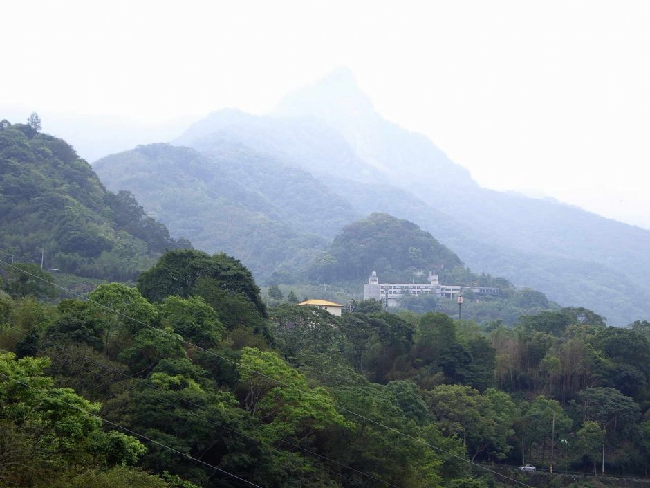 層層山巒 攝影：老山羊(林文智)