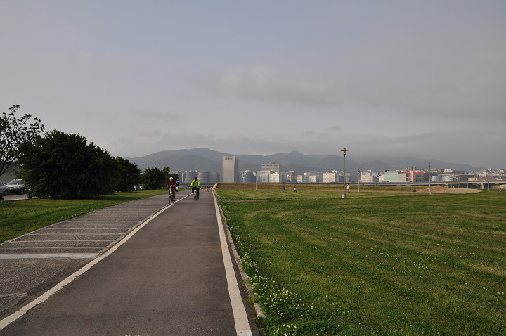 基隆河自行車道 攝影：amo