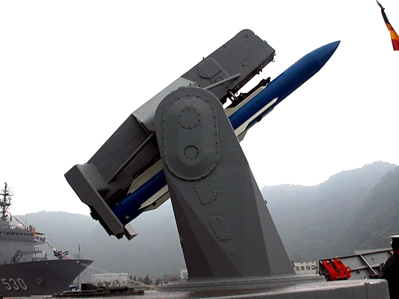 1203西寧軍艦 - 飛彈 攝影：amo