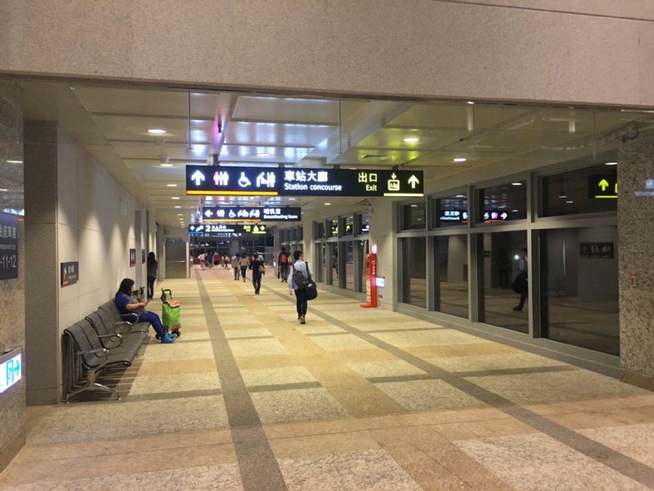 苗栗高鐵站 攝影：史多芬
