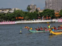 龍潭大池是桃園著名的龍舟賽場地<br/> 攝影：Leon