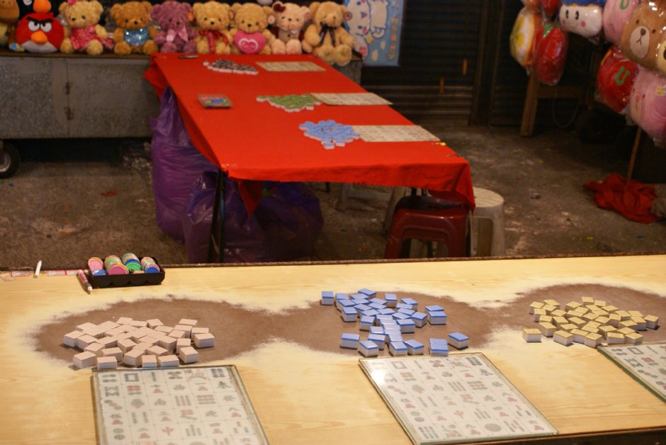 夜市小遊戲 攝影：Eva隨手拍