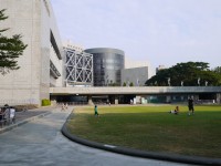 高雄科工館直排輪練習場<br/> 攝影：旅遊王攝影組