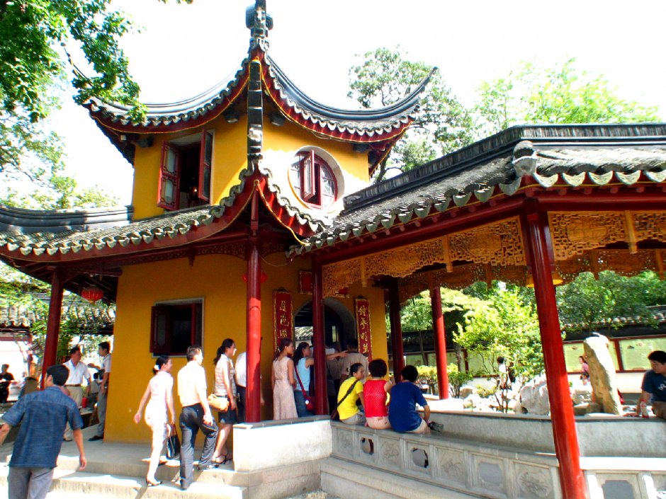 寒山寺內的閣樓 攝影：馮順