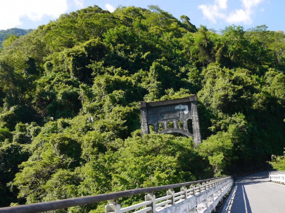 武陵綠色隧道 攝影：旅遊王攝影組