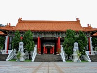 殿前石獅守護<br/> 攝影：陳銘祥