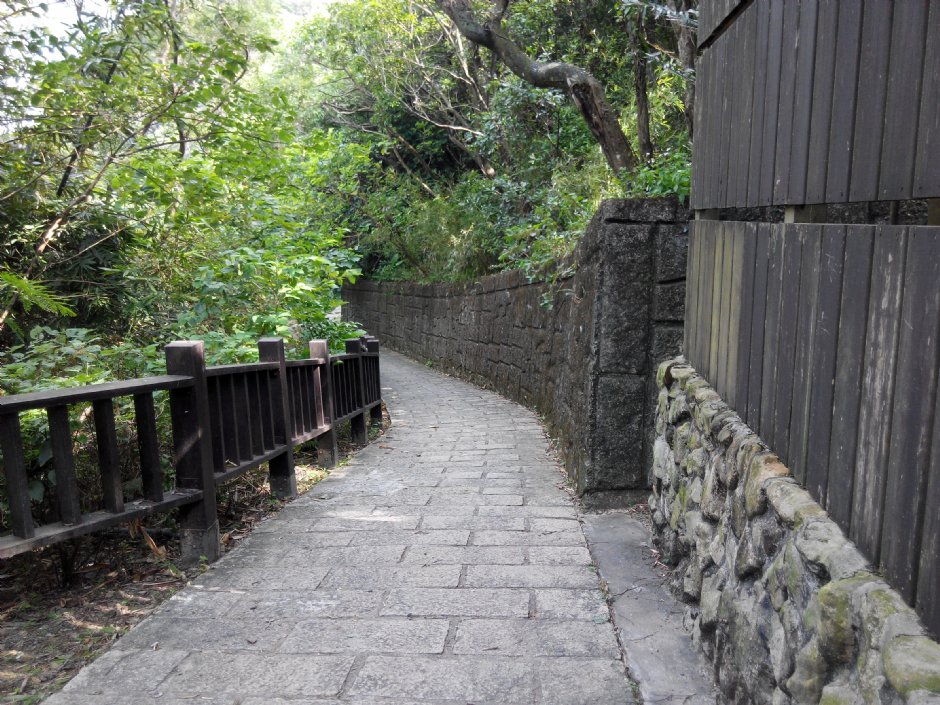 鯉魚山步道入口 攝影：Lu