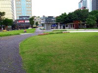 廣場與市區景色<br/> 攝影：amo