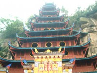 石寶寨02<br/> 攝影：安順旅行社