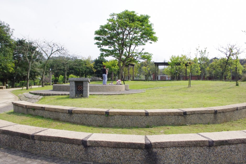 三芝遊客中心及名人文物館 攝影：Eva隨手拍