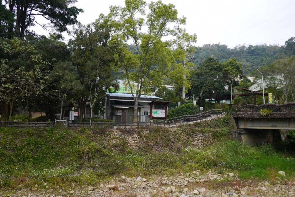 紙教堂 攝影：旅遊王攝影組