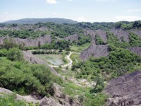 玉池及環湖步道<br/> 攝影：Eva隨手拍