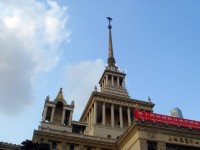 尖塔採用黃金飾面<br/> 攝影：余燕鳳