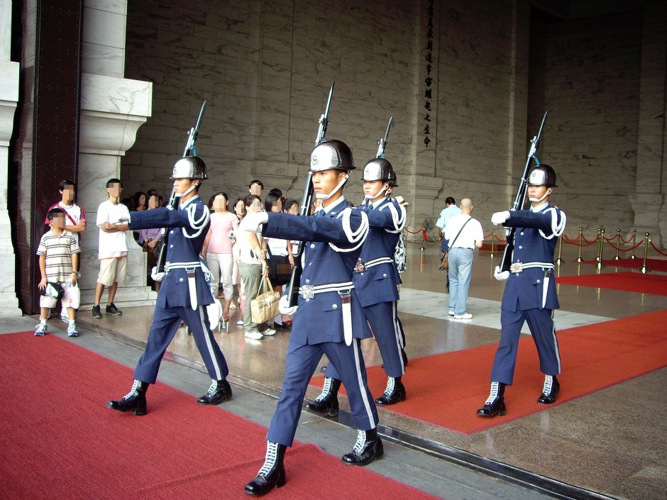 中正紀念堂衛兵交接 攝影：Eva隨手拍