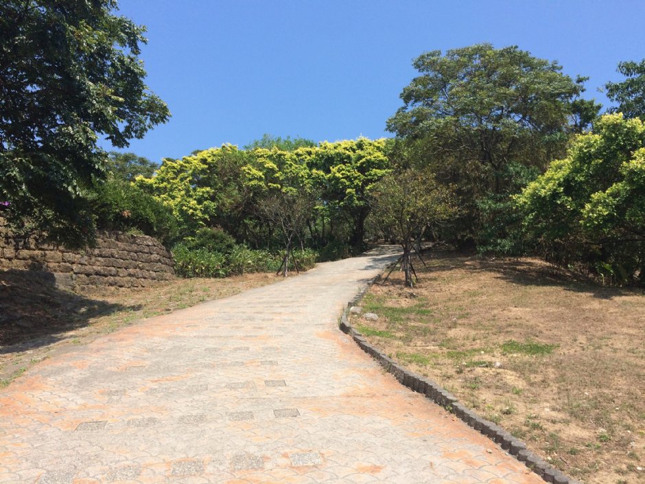 情人湖步道 攝影：Eva隨手拍