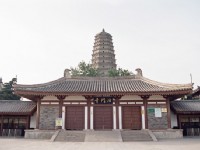 法門寺正面<br/> 攝影：林明德
