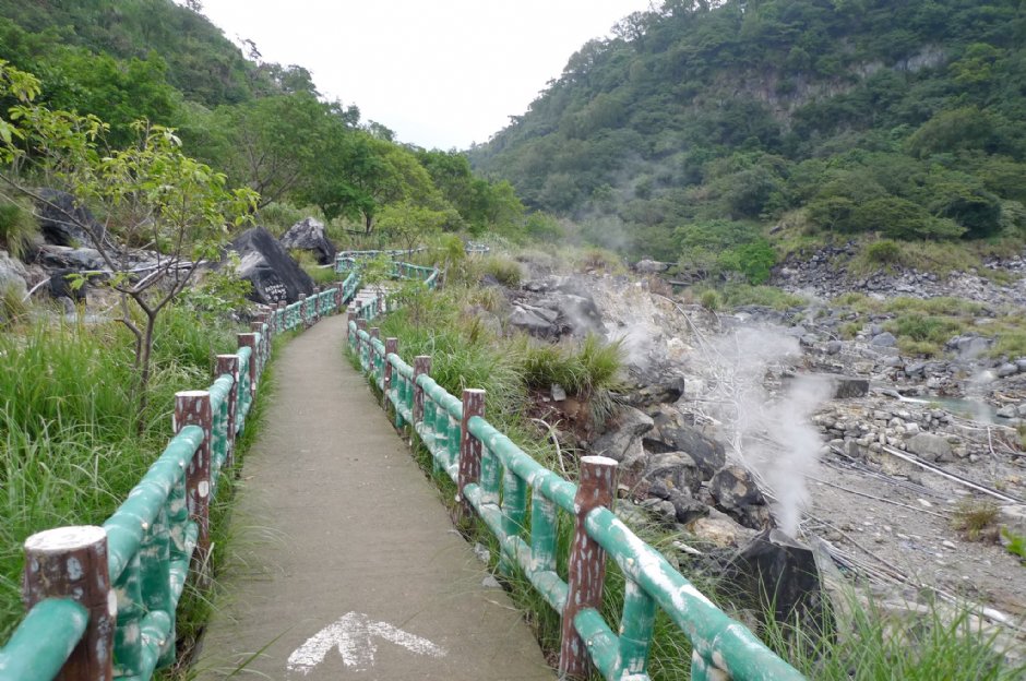 龍鳳谷步道 攝影：Eva隨手拍