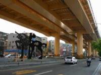 敦化北路與市民大道叉路口<br/> 攝影：老山羊部落格
