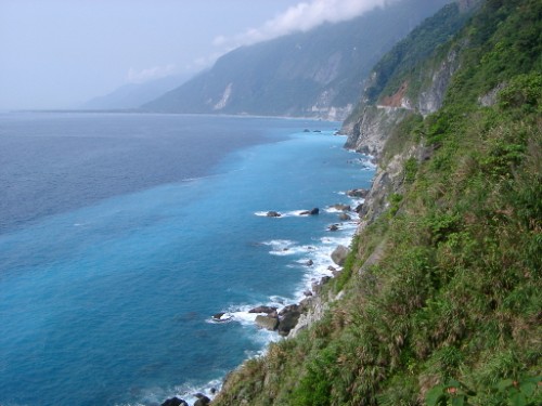 山崖 攝影：老山羊
