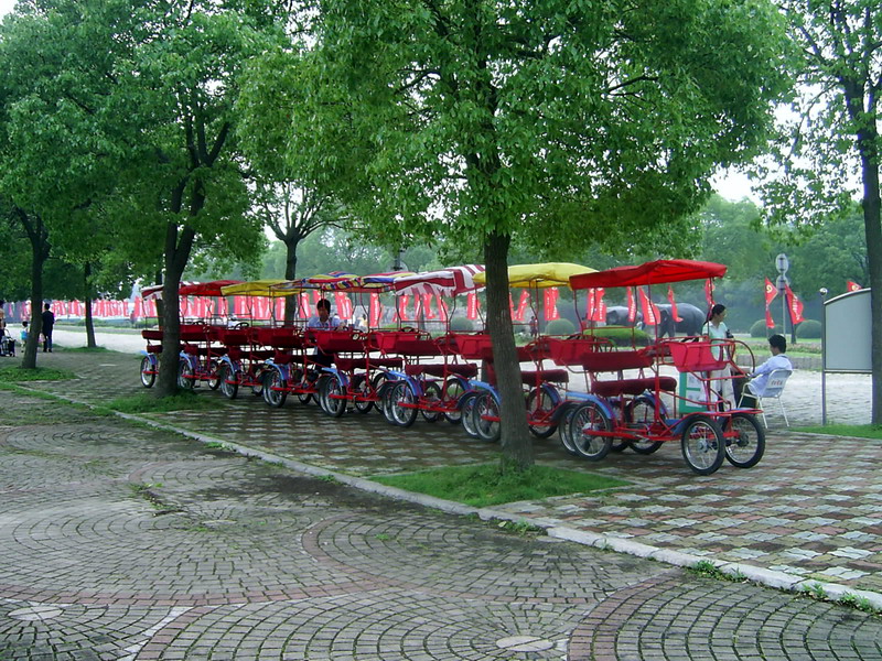 遊園車 攝影：方聖文