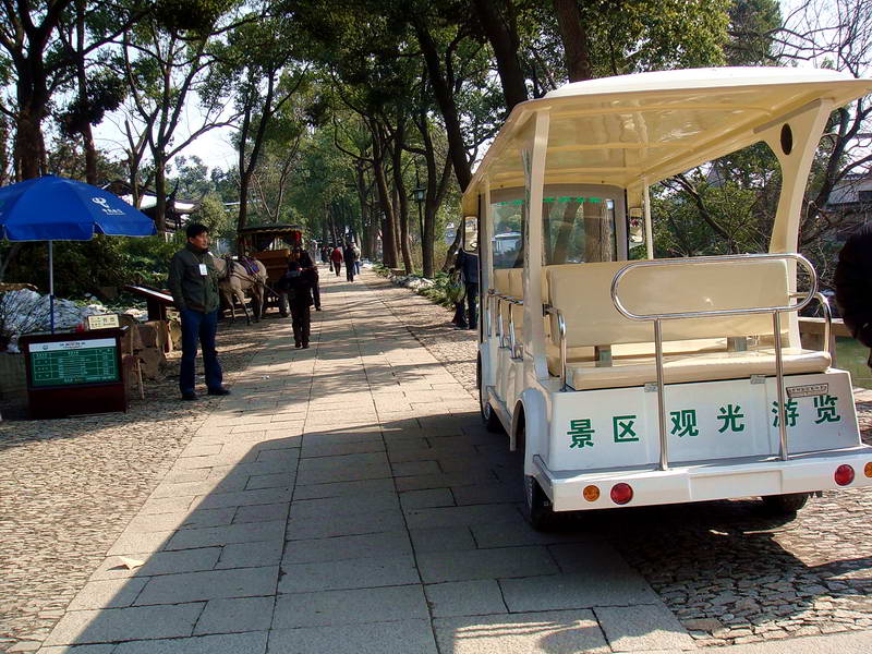 遊園專車 攝影：余燕鳳