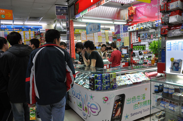 場內商店街 攝影：amo