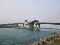大鵬灣跨海大橋開啟<br/> 攝影：三井